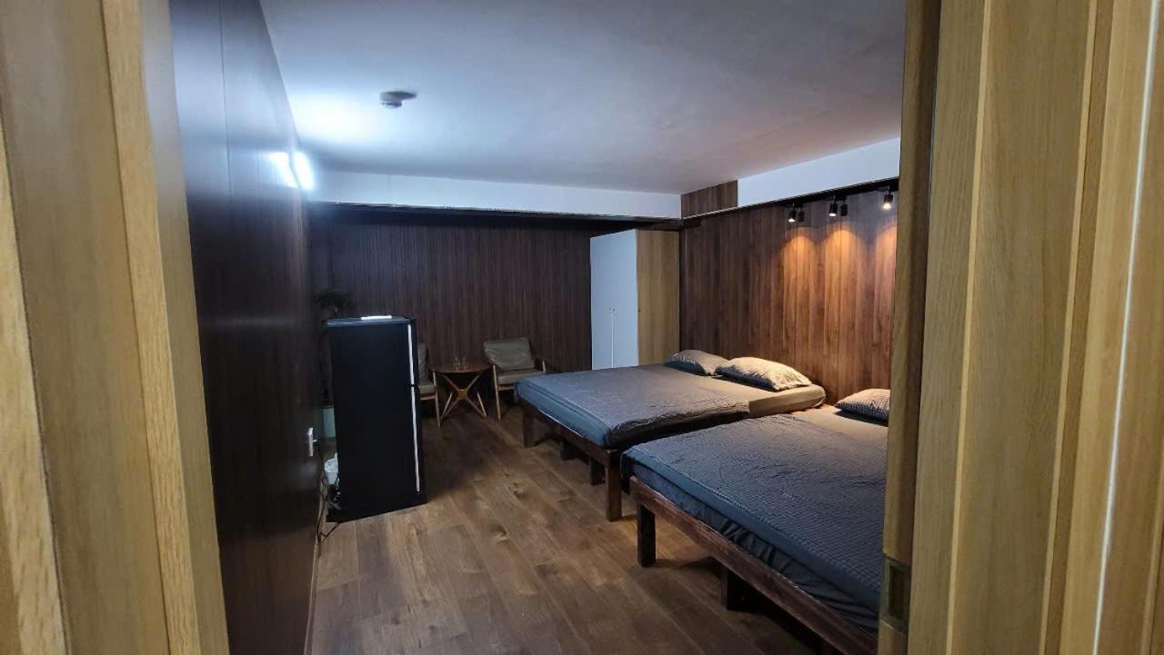 Ngo House Apartment Хошимин Екстериор снимка